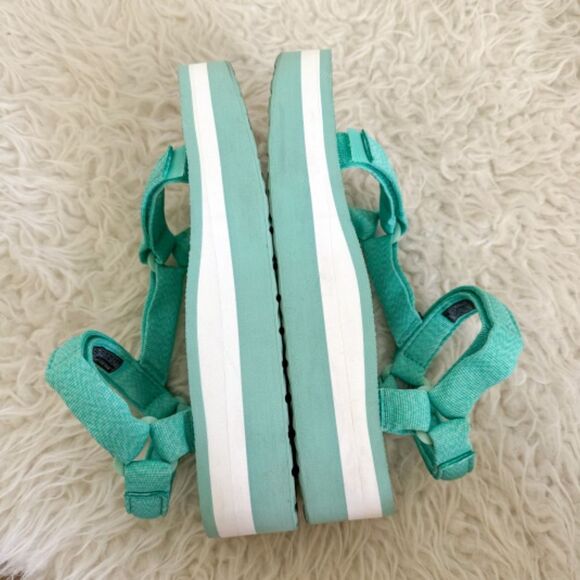 TEVA Flatform Universal Sandal - Teal / White | Size 10 - Picture 7 of 8
